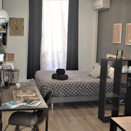 Studio industriel de Steenia Vieux port Apartment Marsilia Exterior foto
